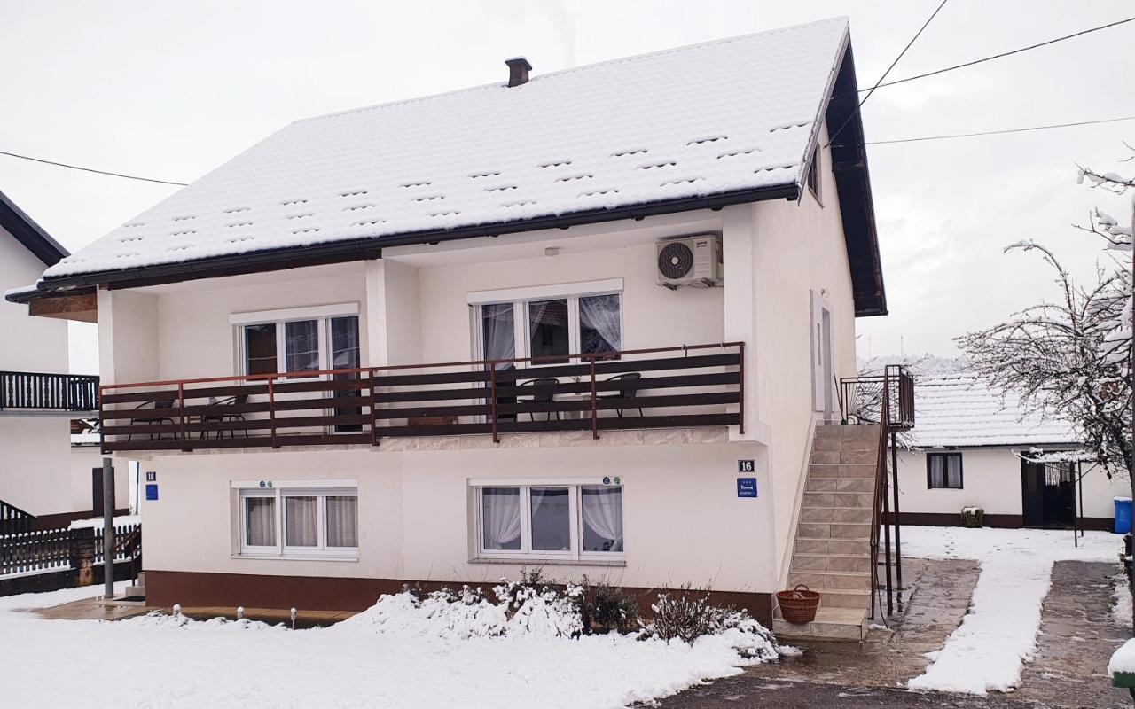 Apartman Sofia Otočac Exterior foto