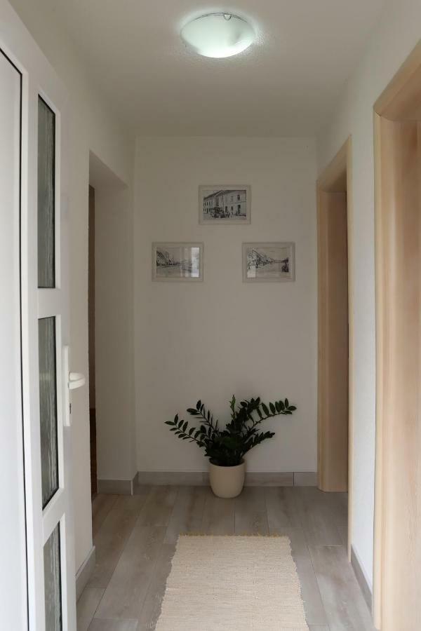 Apartman Sofia Otočac Exterior foto