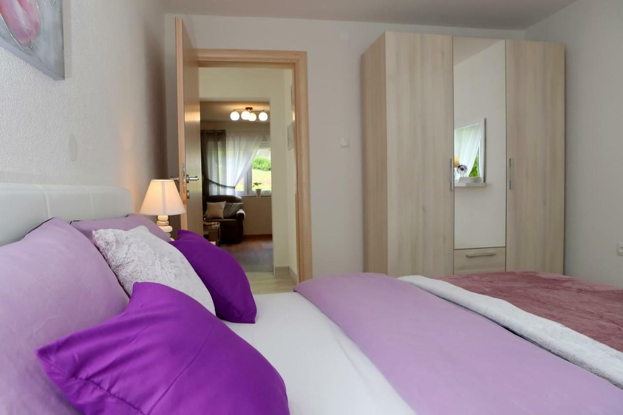Apartman Sofia Otočac Exterior foto